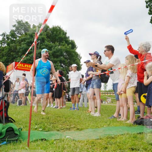 21.06.2026 - 29. Vierlanden-Triathlon LAZAROV Photography http://msf.ph/oto/9840235 21.06.2026 09:57:18 Schwimmen 326, 344, 363 meine-sportfotos.de