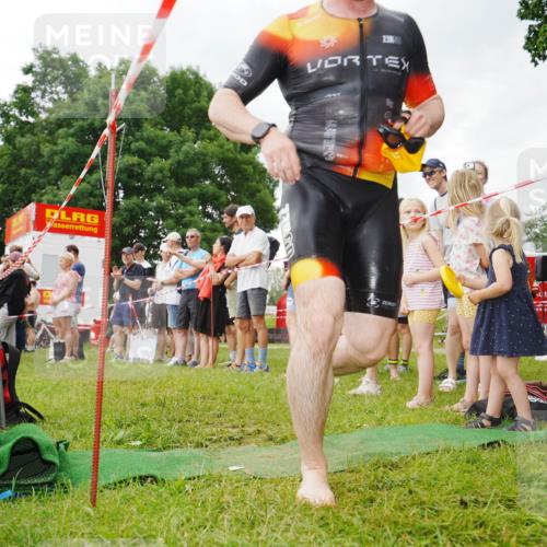 21.06.2026 - 29. Vierlanden-Triathlon LAZAROV Photography http://msf.ph/oto/9840244 21.06.2026 09:58:50 Schwimmen 309, 358, 359 meine-sportfotos.de