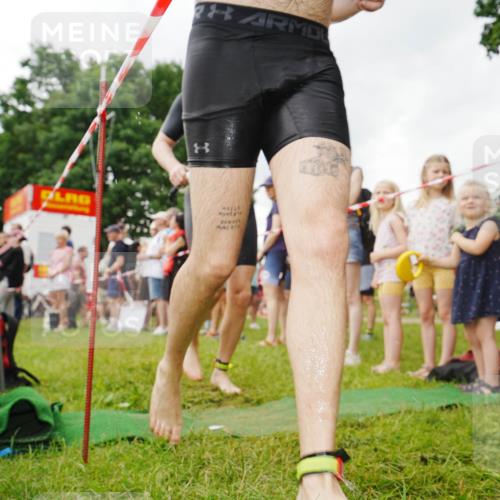 21.06.2026 - 29. Vierlanden-Triathlon LAZAROV Photography http://msf.ph/oto/9840250 21.06.2026 09:59:16 Schwimmen 303, 325, 356 meine-sportfotos.de