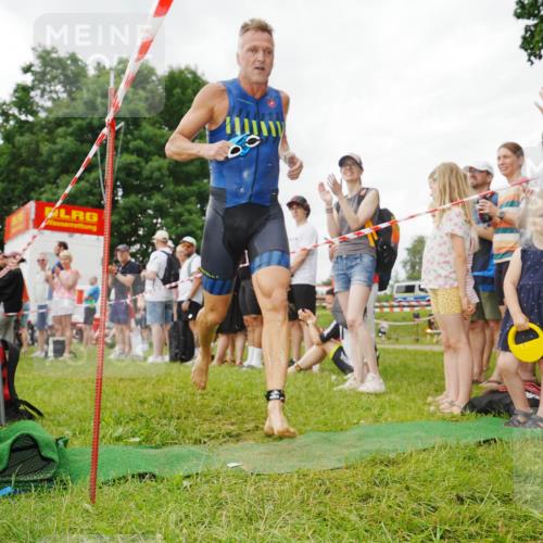 21.06.2026 - 29. Vierlanden-Triathlon LAZAROV Photography http://msf.ph/oto/9840265 21.06.2026 10:03:34 Schwimmen 437 meine-sportfotos.de