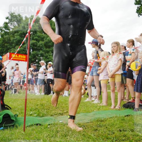 21.06.2026 - 29. Vierlanden-Triathlon LAZAROV Photography http://msf.ph/oto/9840270 21.06.2026 10:04:16 Schwimmen 420, 454 meine-sportfotos.de