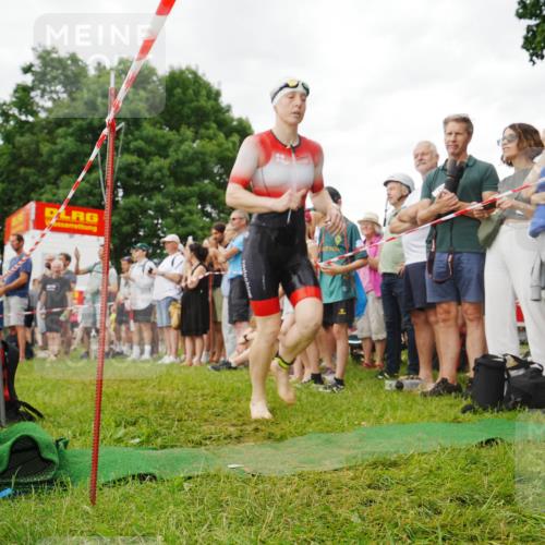 21.06.2026 - 29. Vierlanden-Triathlon LAZAROV Photography http://msf.ph/oto/9840429 21.06.2026 10:14:15 Schwimmen 609 meine-sportfotos.de