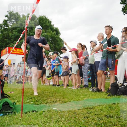 21.06.2026 - 29. Vierlanden-Triathlon LAZAROV Photography http://msf.ph/oto/9840576 21.06.2026 10:18:26 Schwimmen 494, 592, 618 meine-sportfotos.de
