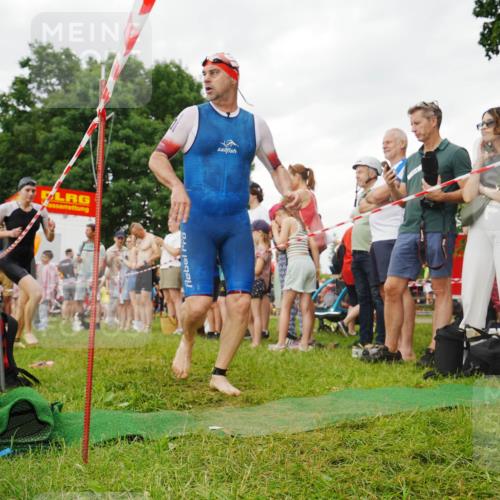 21.06.2026 - 29. Vierlanden-Triathlon LAZAROV Photography http://msf.ph/oto/9840580 21.06.2026 10:18:30 Schwimmen 494, 571, 592, 606, 618 meine-sportfotos.de