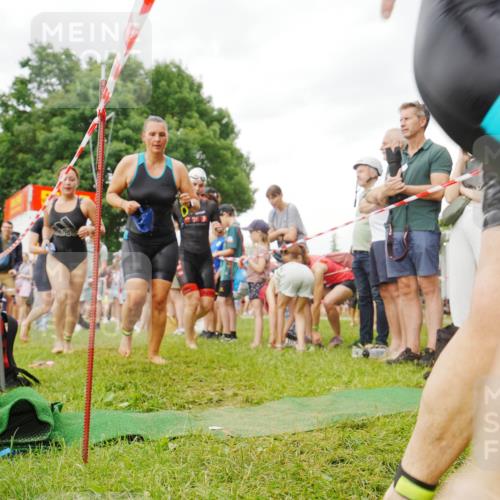 21.06.2026 - 29. Vierlanden-Triathlon LAZAROV Photography http://msf.ph/oto/9840590 21.06.2026 10:18:39 Schwimmen 368, 391, 499, 513, 539, 571, 582, 605, 606, 608 meine-sportfotos.de