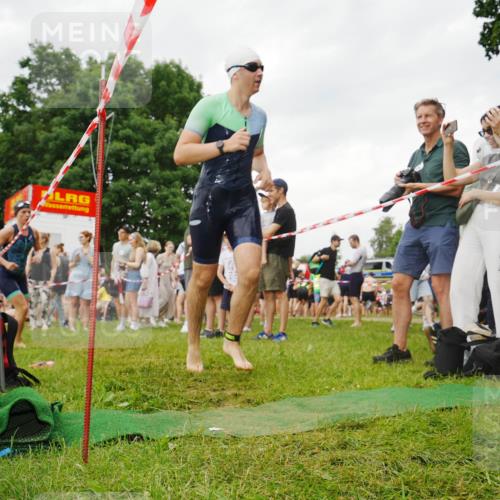 21.06.2026 - 29. Vierlanden-Triathlon LAZAROV Photography http://msf.ph/oto/9840672 21.06.2026 10:20:07 Schwimmen 304, 314, 484, 568, 586 meine-sportfotos.de