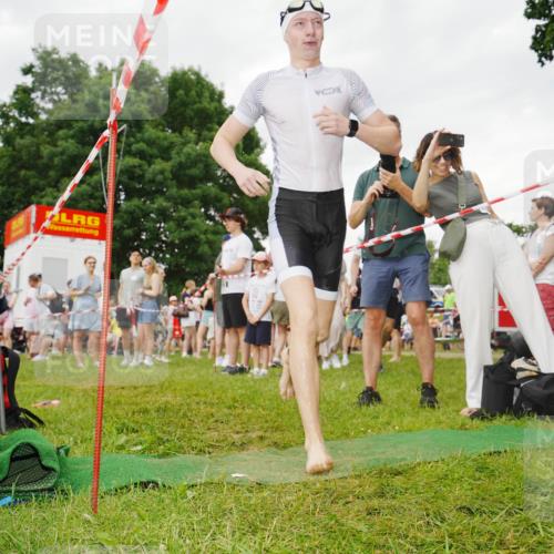 21.06.2026 - 29. Vierlanden-Triathlon LAZAROV Photography http://msf.ph/oto/9840680 21.06.2026 10:20:11 Schwimmen 304, 314, 484 meine-sportfotos.de