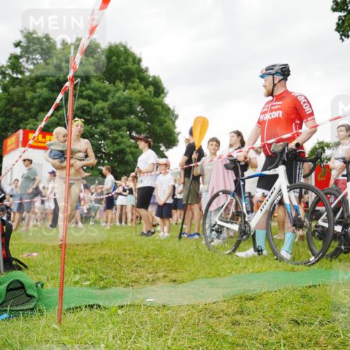 21.06.2026 - 29. Vierlanden-Triathlon LAZAROV Photography http://msf.ph/oto/9840697 21.06.2026 10:20:52 Schwimmen 612 meine-sportfotos.de