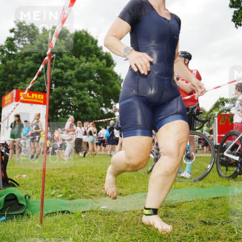 21.06.2026 - 29. Vierlanden-Triathlon LAZAROV Photography http://msf.ph/oto/9840718 21.06.2026 10:23:39 Schwimmen 504 meine-sportfotos.de