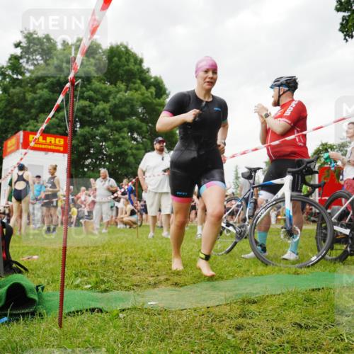 21.06.2026 - 29. Vierlanden-Triathlon LAZAROV Photography http://msf.ph/oto/9840722 21.06.2026 10:24:04 Schwimmen 560 meine-sportfotos.de
