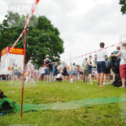 21.06.2026 - 29. Vierlanden-Triathlon LAZAROV Photography http://msf.ph/oto/9840731 21.06.2026 10:25:50 Schwimmen  meine-sportfotos.de