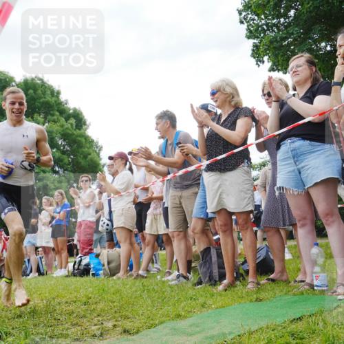 21.06.2026 - 29. Vierlanden-Triathlon LAZAROV Photography http://msf.ph/oto/9840769 21.06.2026 10:57:11 Schwimmen 726 meine-sportfotos.de