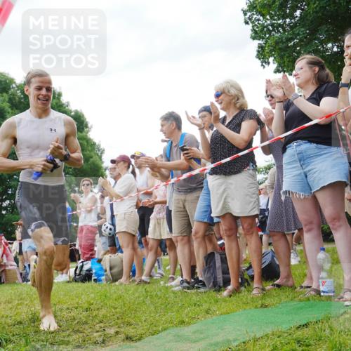 21.06.2026 - 29. Vierlanden-Triathlon LAZAROV Photography http://msf.ph/oto/9840770 21.06.2026 10:57:11 Schwimmen 726 meine-sportfotos.de