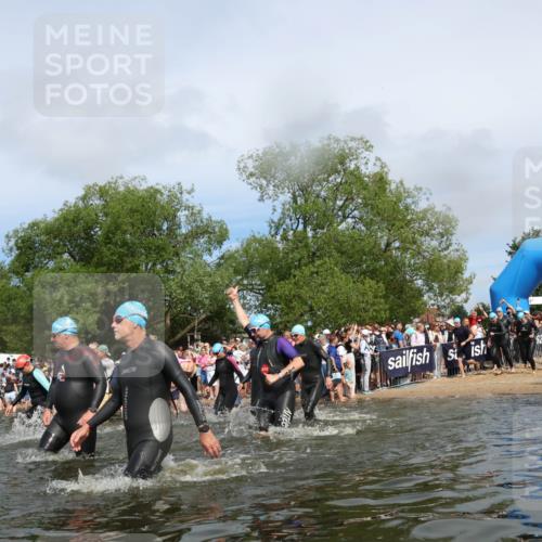 21.06.2026 - Viking Triathlon Michael Strokosch http://msf.ph/oto/9841267 21.06.2026 10:09:21 Schwimmen 52, 61, 127, 141, 309, 385, 439, 504, 512, 529, 532, 538, 561, 646, 670 meine-sportfotos.de