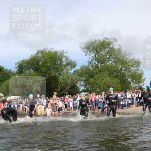 21.06.2026 - Viking Triathlon Michael Strokosch http://msf.ph/oto/9841290 21.06.2026 10:09:25 Schwimmen 52, 61, 141, 174, 305, 309, 357, 417, 439, 512, 532, 538, 557, 561, 646 meine-sportfotos.de