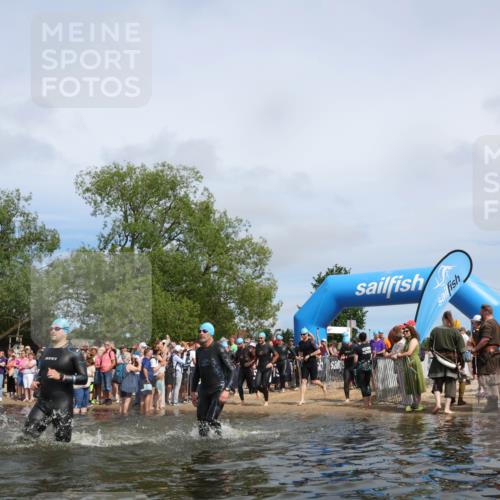 21.06.2026 - Viking Triathlon Michael Strokosch http://msf.ph/oto/9841298 21.06.2026 10:09:27 Schwimmen 52, 61, 141, 174, 305, 309, 357, 417, 439, 512, 532, 538, 557, 561, 646 meine-sportfotos.de