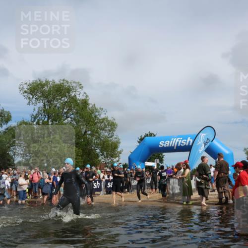 21.06.2026 - Viking Triathlon Michael Strokosch http://msf.ph/oto/9841300 21.06.2026 10:09:28 Schwimmen 52, 61, 141, 174, 305, 309, 357, 417, 439, 512, 532, 538, 557, 561, 646 meine-sportfotos.de