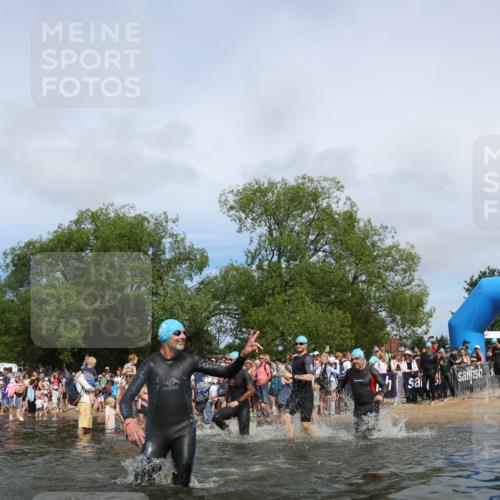 21.06.2026 - Viking Triathlon Michael Strokosch http://msf.ph/oto/9841317 21.06.2026 10:09:30 Schwimmen 52, 61, 117, 174, 244, 264, 305, 309, 357, 417, 439, 491, 512, 557 meine-sportfotos.de
