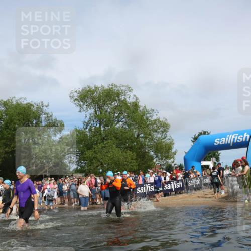 21.06.2026 - Viking Triathlon Michael Strokosch http://msf.ph/oto/9841359 21.06.2026 10:09:39 Schwimmen 39, 117, 174, 244, 264, 305, 357, 379, 417, 491, 515, 557 meine-sportfotos.de