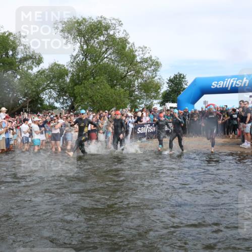 21.06.2026 - Viking Triathlon Michael Strokosch http://msf.ph/oto/9841459 21.06.2026 10:00:36 Schwimmen 25, 31, 104, 334, 422, 453, 474, 547, 548, 575, 610, 620, 626, 637, 669 meine-sportfotos.de