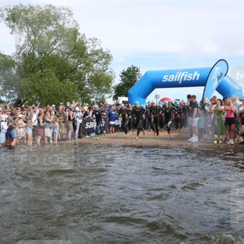 21.06.2026 - Viking Triathlon Michael Strokosch http://msf.ph/oto/9841483 21.06.2026 10:00:41 Schwimmen 25, 31, 46, 104, 176, 334, 371, 422, 426, 441, 453, 474, 548, 620, 626 meine-sportfotos.de