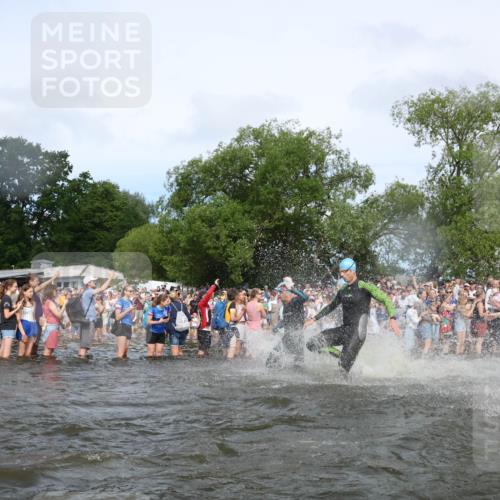 21.06.2026 - Viking Triathlon Michael Strokosch http://msf.ph/oto/9841607 21.06.2026 10:01:03 Schwimmen 5, 14, 17, 74, 169, 180, 218, 249, 270, 337, 342, 383, 454, 506, 527, 623, 640 meine-sportfotos.de