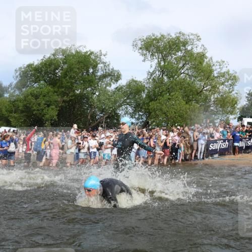 21.06.2026 - Viking Triathlon Michael Strokosch http://msf.ph/oto/9841615 21.06.2026 10:01:04 Schwimmen 5, 14, 17, 169, 180, 249, 270, 337, 342, 383, 454, 506, 527, 623, 640 meine-sportfotos.de
