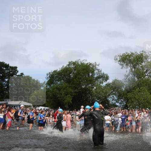 21.06.2026 - Viking Triathlon Michael Strokosch http://msf.ph/oto/9841691 21.06.2026 10:01:18 Schwimmen 18, 65, 89, 114, 131, 242, 271, 280, 447, 486 meine-sportfotos.de