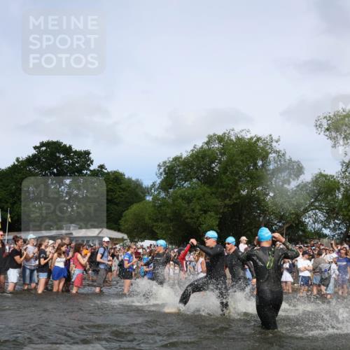 21.06.2026 - Viking Triathlon Michael Strokosch http://msf.ph/oto/9841693 21.06.2026 10:01:19 Schwimmen 18, 28, 51, 65, 89, 114, 131, 145, 242, 271, 280, 447, 486, 500, 665 meine-sportfotos.de