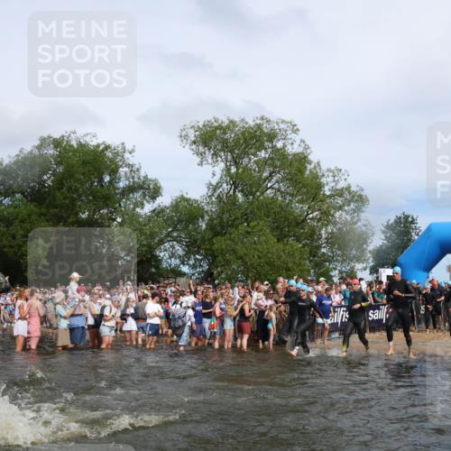 21.06.2026 - Viking Triathlon Michael Strokosch http://msf.ph/oto/9841710 21.06.2026 10:01:22 Schwimmen 18, 28, 51, 65, 89, 114, 131, 145, 242, 271, 280, 447, 486, 500, 665 meine-sportfotos.de