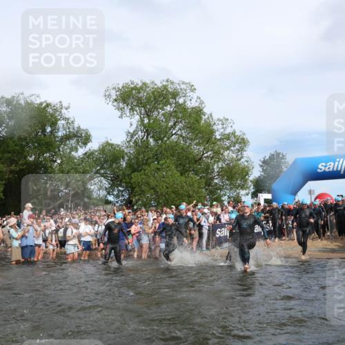 21.06.2026 - Viking Triathlon Michael Strokosch http://msf.ph/oto/9841739 21.06.2026 10:01:27 Schwimmen 13, 18, 26, 28, 51, 114, 131, 145, 242, 271, 300, 500, 568, 576, 665 meine-sportfotos.de
