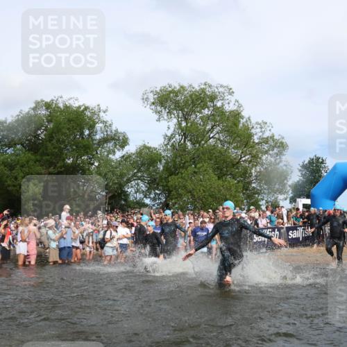 21.06.2026 - Viking Triathlon Michael Strokosch http://msf.ph/oto/9841743 21.06.2026 10:01:28 Schwimmen 13, 26, 28, 51, 131, 145, 271, 300, 500, 568, 576, 665 meine-sportfotos.de