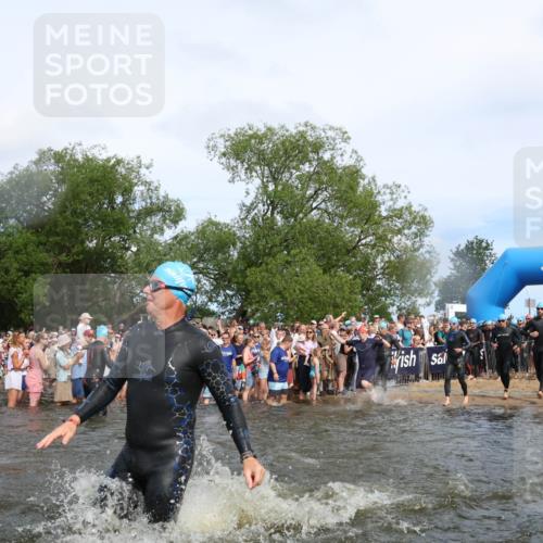 21.06.2026 - Viking Triathlon Michael Strokosch http://msf.ph/oto/9841765 21.06.2026 10:01:32 Schwimmen 13, 26, 28, 51, 62, 145, 300, 311, 359, 500, 551, 568, 576, 627, 665 meine-sportfotos.de