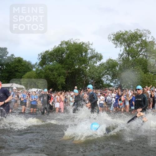 21.06.2026 - Viking Triathlon Michael Strokosch http://msf.ph/oto/9841784 21.06.2026 10:01:35 Schwimmen 13, 26, 62, 109, 113, 161, 278, 300, 311, 359, 551, 568, 576, 627, 633 meine-sportfotos.de