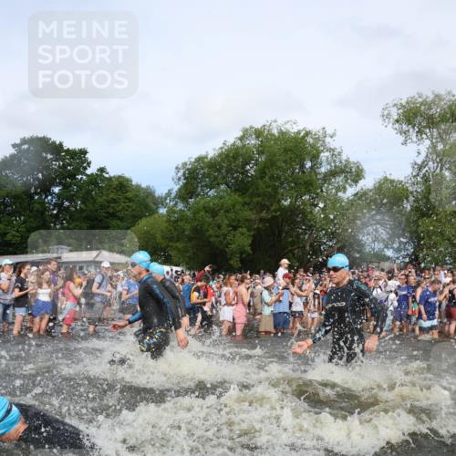 21.06.2026 - Viking Triathlon Michael Strokosch http://msf.ph/oto/9841789 21.06.2026 10:01:36 Schwimmen 13, 26, 62, 109, 113, 161, 278, 300, 311, 359, 551, 568, 576, 627, 633 meine-sportfotos.de