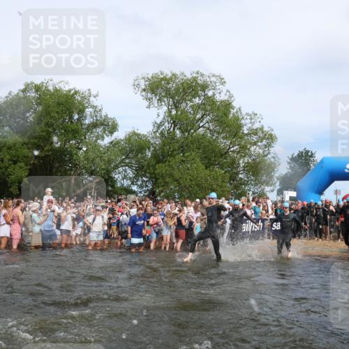 21.06.2026 - Viking Triathlon Michael Strokosch http://msf.ph/oto/9841822 21.06.2026 10:01:42 Schwimmen 38, 62, 109, 113, 161, 194, 278, 285, 311, 332, 359, 432, 551, 627, 633 meine-sportfotos.de