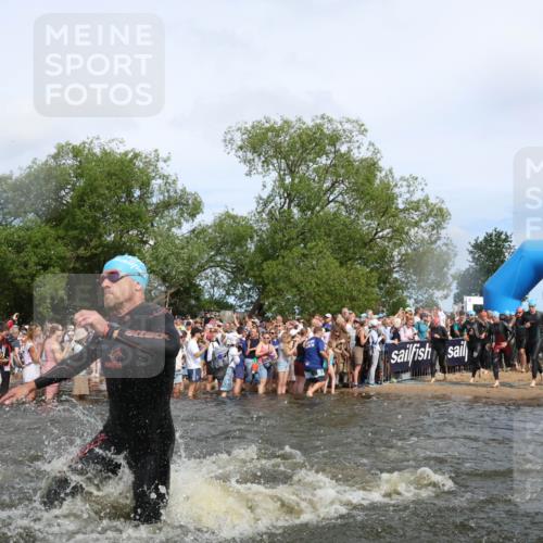 21.06.2026 - Viking Triathlon Michael Strokosch http://msf.ph/oto/9841844 21.06.2026 10:01:46 Schwimmen 38, 109, 113, 161, 194, 278, 285, 332, 343, 391, 432, 543, 621, 633, 644 meine-sportfotos.de