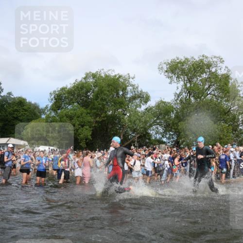 21.06.2026 - Viking Triathlon Michael Strokosch http://msf.ph/oto/9841858 21.06.2026 10:01:48 Schwimmen 38, 194, 265, 285, 332, 343, 391, 432, 543, 621, 644, 664 meine-sportfotos.de