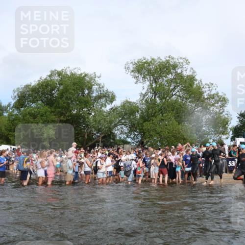 21.06.2026 - Viking Triathlon Michael Strokosch http://msf.ph/oto/9841994 21.06.2026 10:02:12 Schwimmen 43, 90, 102, 152, 154, 226, 410, 438, 446, 501, 524, 536, 537, 625, 660 meine-sportfotos.de
