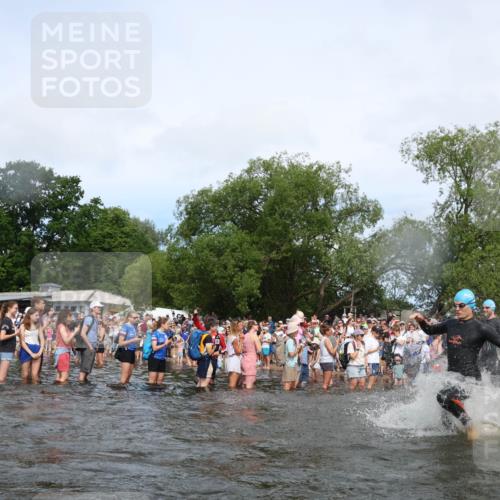 21.06.2026 - Viking Triathlon Michael Strokosch http://msf.ph/oto/9842003 21.06.2026 10:02:13 Schwimmen 43, 87, 90, 102, 152, 154, 226, 410, 438, 446, 501, 524, 536, 537, 625, 660 meine-sportfotos.de