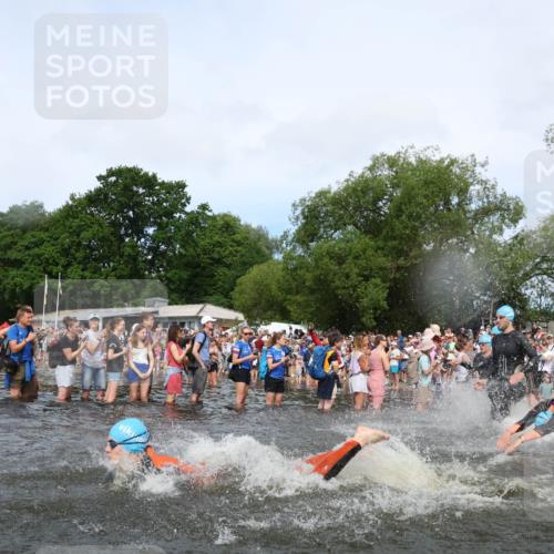 21.06.2026 - Viking Triathlon Michael Strokosch http://msf.ph/oto/9842008 21.06.2026 10:02:14 Schwimmen 47, 87, 90, 102, 136, 152, 154, 410, 438, 490, 501, 536, 537, 655, 660 meine-sportfotos.de
