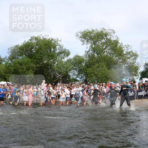 21.06.2026 - Viking Triathlon Michael Strokosch http://msf.ph/oto/9842024 21.06.2026 10:02:17 Schwimmen 47, 87, 90, 102, 136, 152, 154, 410, 438, 490, 501, 536, 537, 655, 660 meine-sportfotos.de