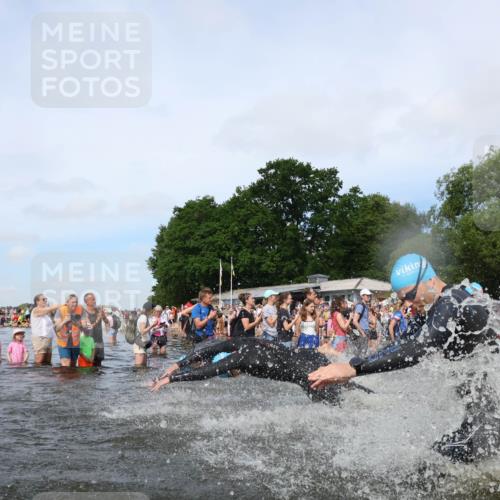 21.06.2026 - Viking Triathlon Michael Strokosch http://msf.ph/oto/9842069 21.06.2026 10:02:25 Schwimmen 47, 87, 126, 136, 142, 220, 255, 325, 360, 392, 430, 490, 604, 651, 655 meine-sportfotos.de
