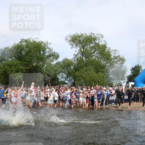 21.06.2026 - Viking Triathlon Michael Strokosch http://msf.ph/oto/9842081 21.06.2026 10:02:26 Schwimmen 47, 87, 126, 136, 142, 220, 255, 325, 360, 392, 430, 490, 604, 651, 655 meine-sportfotos.de