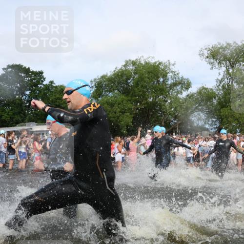 21.06.2026 - Viking Triathlon Michael Strokosch http://msf.ph/oto/9842126 21.06.2026 10:02:34 Schwimmen 83, 99, 100, 126, 220, 325, 386, 462, 485, 513, 560, 579, 604, 651 meine-sportfotos.de