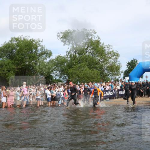 21.06.2026 - Viking Triathlon Michael Strokosch http://msf.ph/oto/9842225 21.06.2026 10:02:52 Schwimmen 16, 20, 64, 73, 111, 171, 219, 315, 372, 440, 530, 553, 634, 636, 653 meine-sportfotos.de