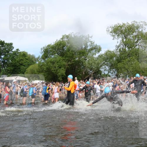21.06.2026 - Viking Triathlon Michael Strokosch http://msf.ph/oto/9842241 21.06.2026 10:02:55 Schwimmen 20, 64, 73, 111, 171, 219, 233, 315, 395, 407, 475, 530, 546, 553, 634 meine-sportfotos.de