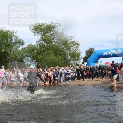 21.06.2026 - Viking Triathlon Michael Strokosch http://msf.ph/oto/9842246 21.06.2026 10:02:56 Schwimmen 20, 64, 73, 111, 171, 219, 233, 315, 395, 407, 475, 530, 546, 553, 634 meine-sportfotos.de
