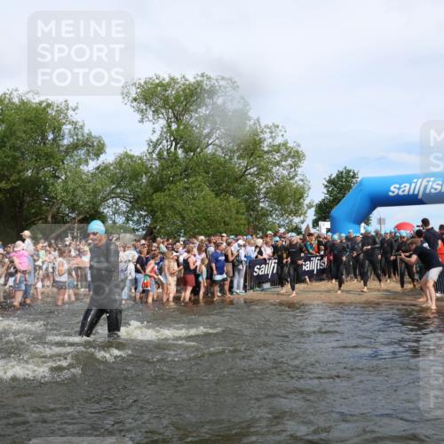 21.06.2026 - Viking Triathlon Michael Strokosch http://msf.ph/oto/9842249 21.06.2026 10:02:56 Schwimmen 20, 64, 73, 111, 171, 219, 233, 315, 395, 407, 475, 530, 546, 553, 634 meine-sportfotos.de