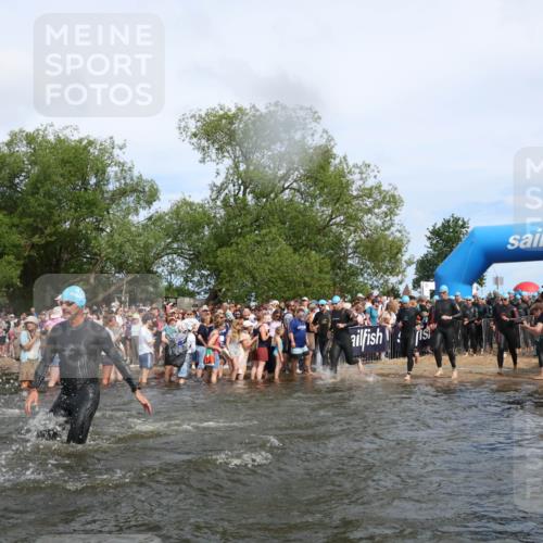 21.06.2026 - Viking Triathlon Michael Strokosch http://msf.ph/oto/9842252 21.06.2026 10:02:57 Schwimmen 20, 64, 73, 111, 171, 219, 233, 315, 395, 407, 475, 530, 546, 553, 634 meine-sportfotos.de